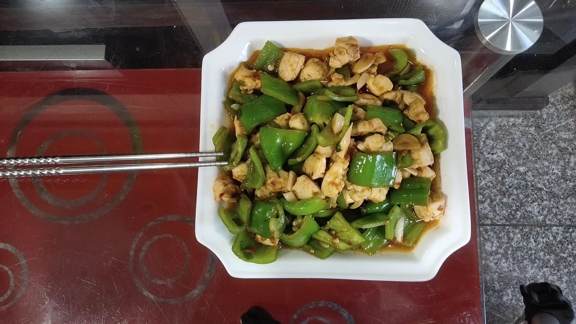 香辣鸡丁